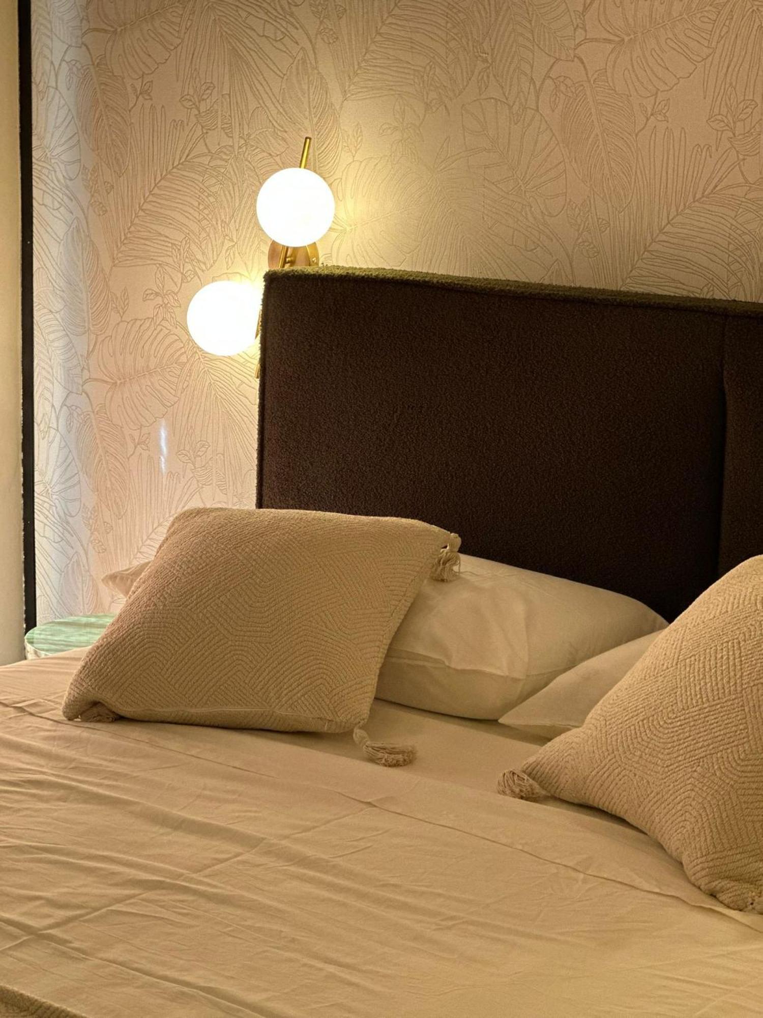 Golden Palm B&B Барі Екстер'єр фото